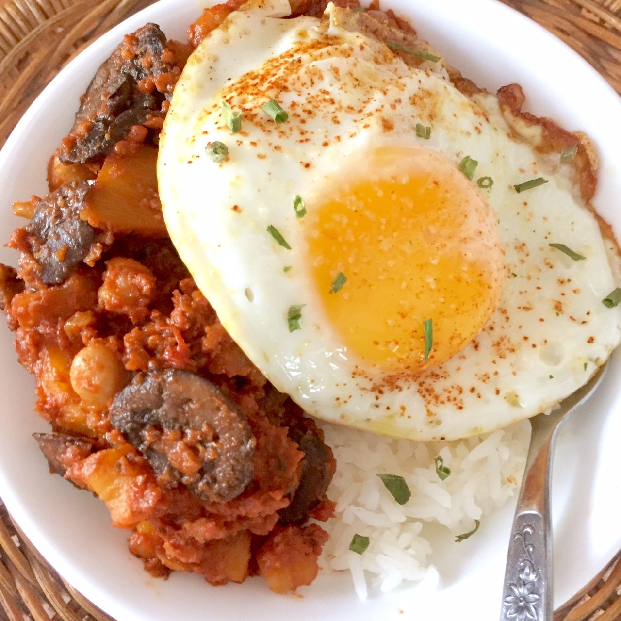 Soyrizo & Fried Eggs Bowl