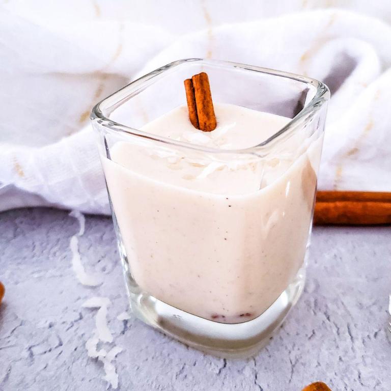 Coquito Shots