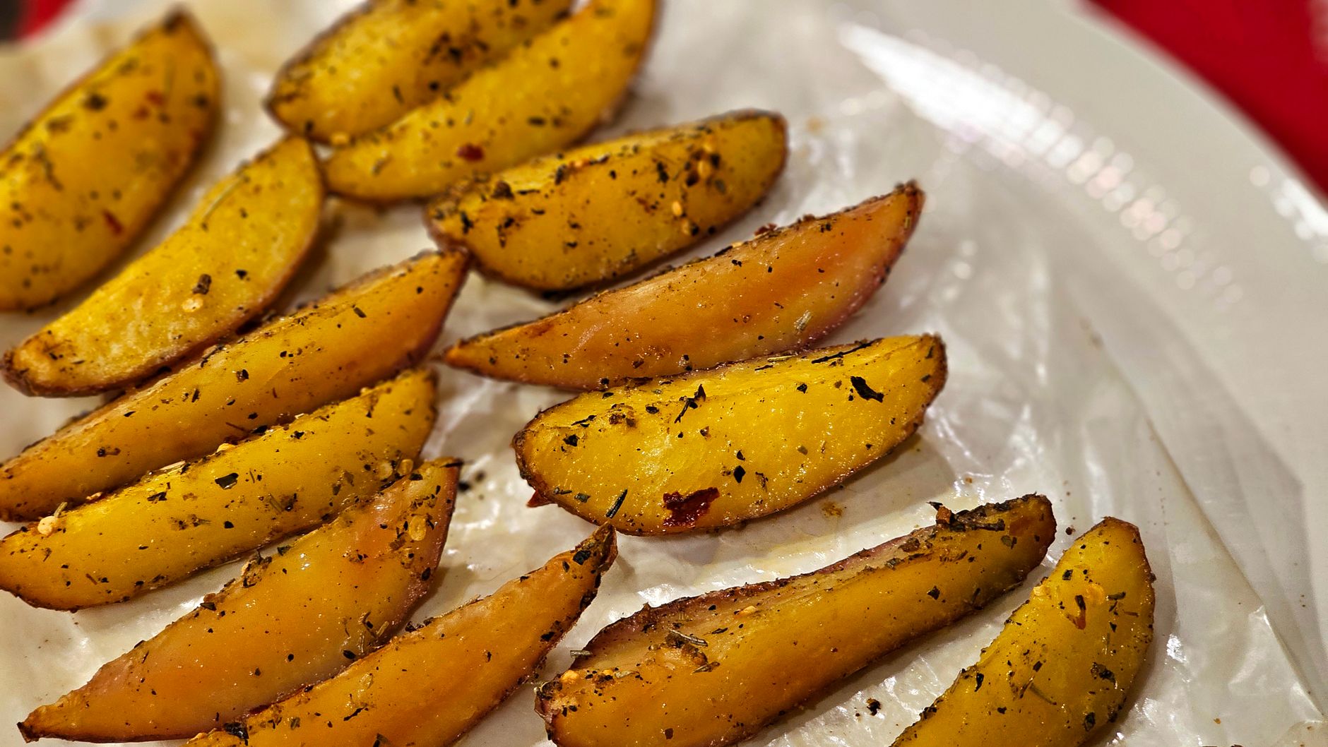 Easy Oven Roasted Red Potato Wedges