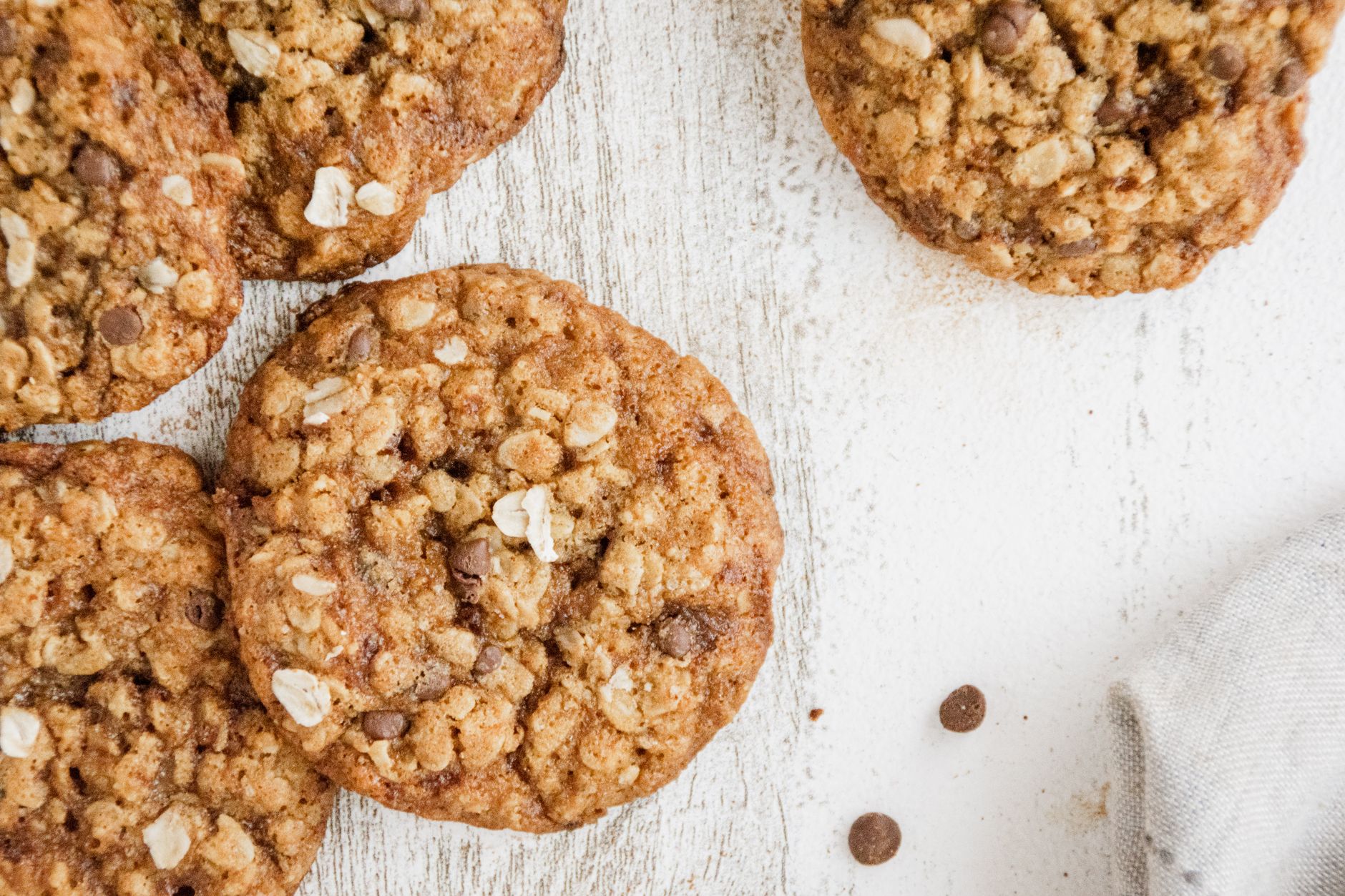 Oatmeal Craisin Chocolate Chip Cookies